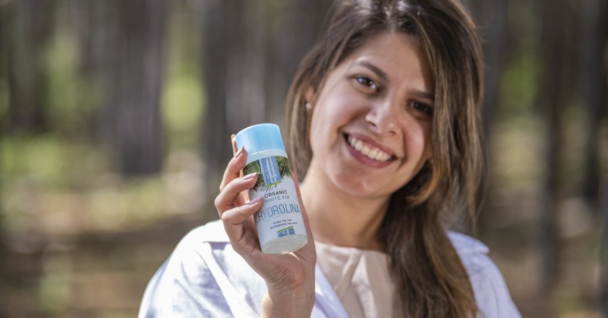 White fir Abies alba and Organic White Fir Water Hydrolina