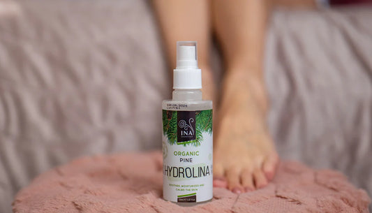 Nature's answer to Nail Fungus and Smelly Feet: Organic White Pine Hydrolina