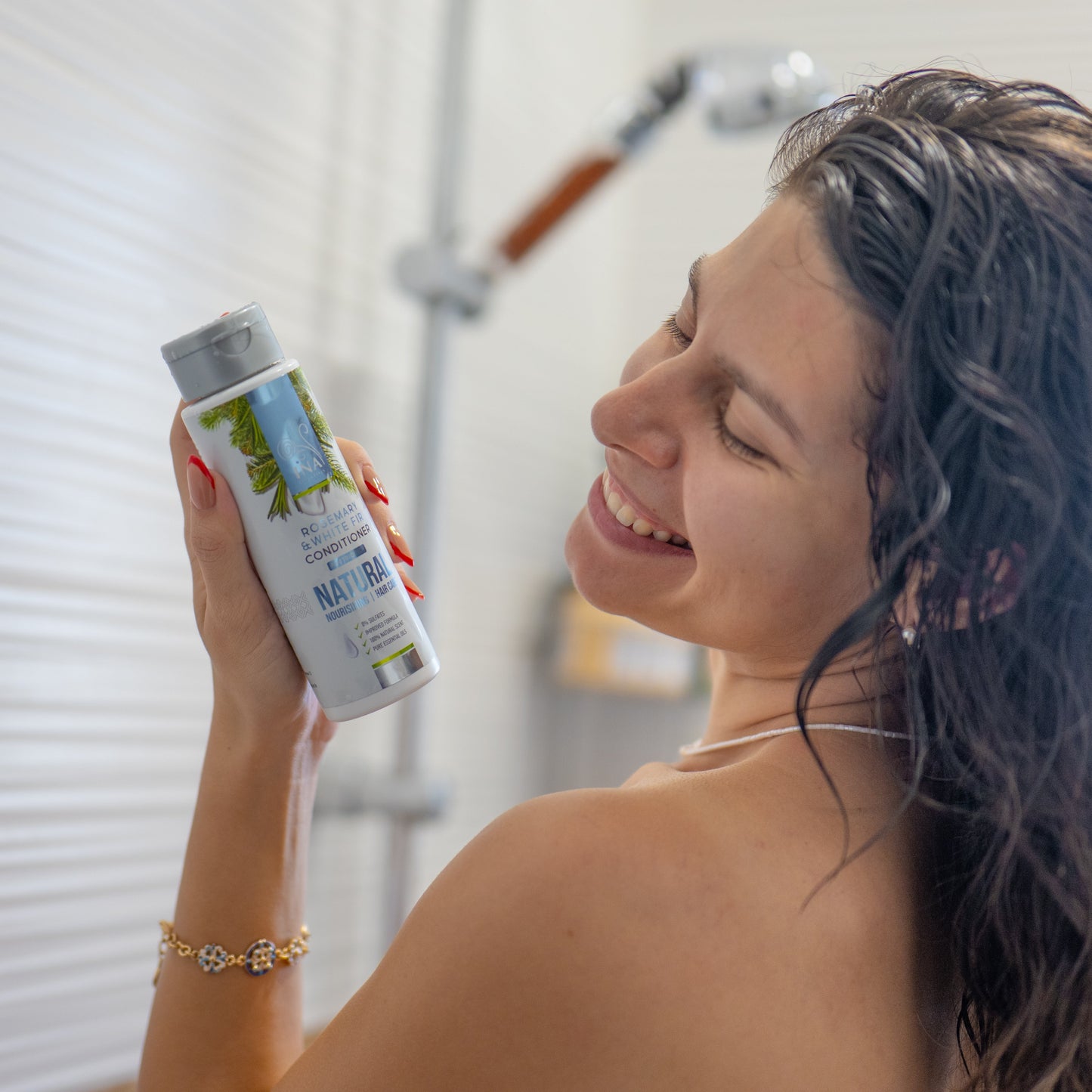 +  Gift Natural Hair Conditioner with Rosemary oil and White Fir