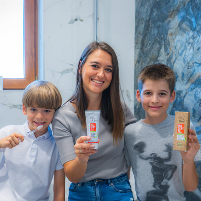 + Gift Natural Fluoride-Free Toothpaste Ina Dent-All